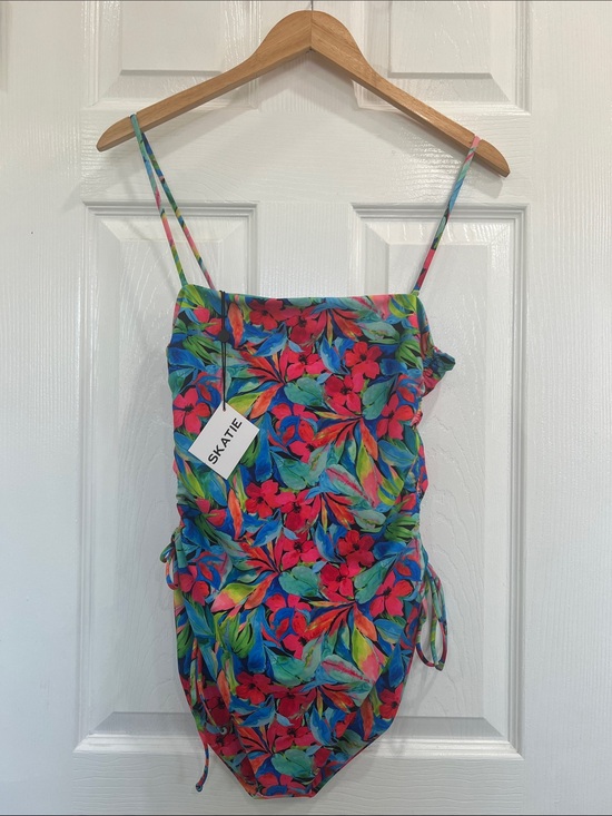 Skatie Other - SKATIE RAYE ONE PIECE, size M